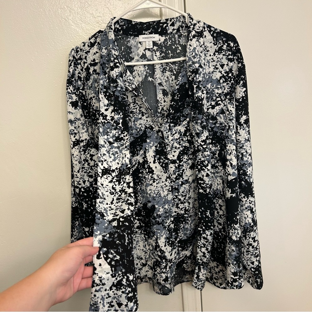 Nordstrom Tie Neck Long Sleeve Print Blouse Women’s Size XL - Picture 4 of 8